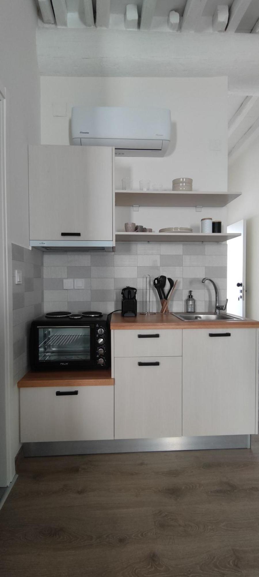 Aegean Gold Syros Suites แอร์มูโปลี ภายนอก รูปภาพ